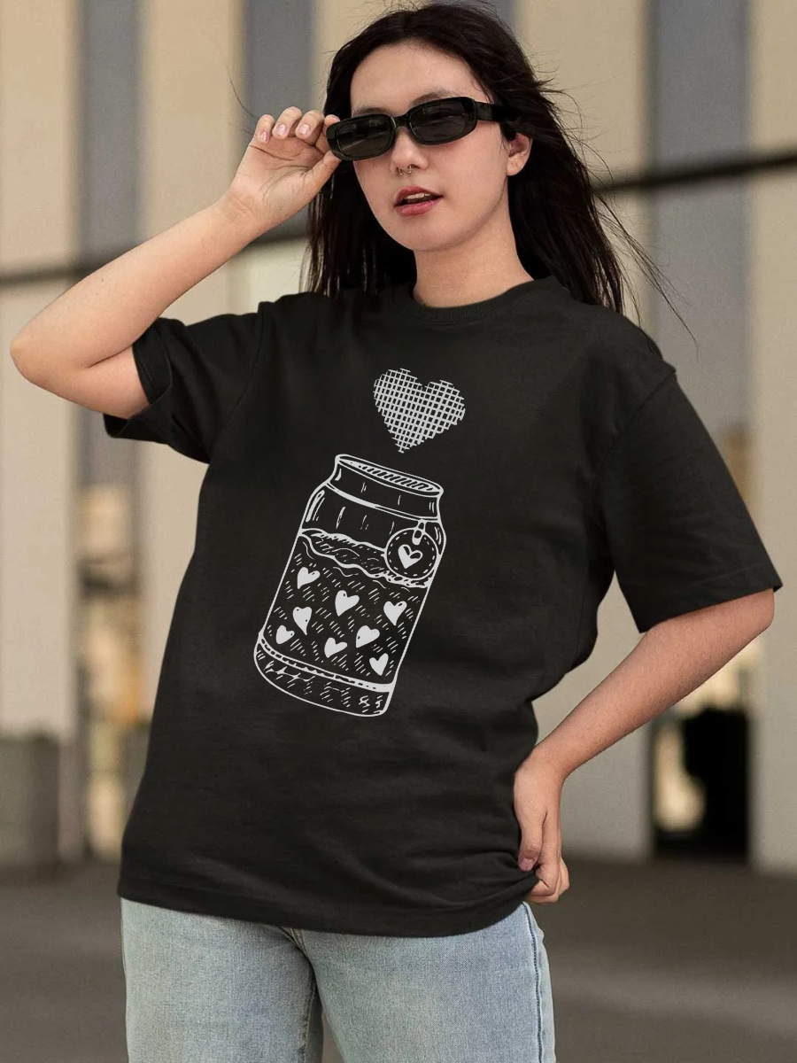 Heart can Oversized Graphic t shirt
